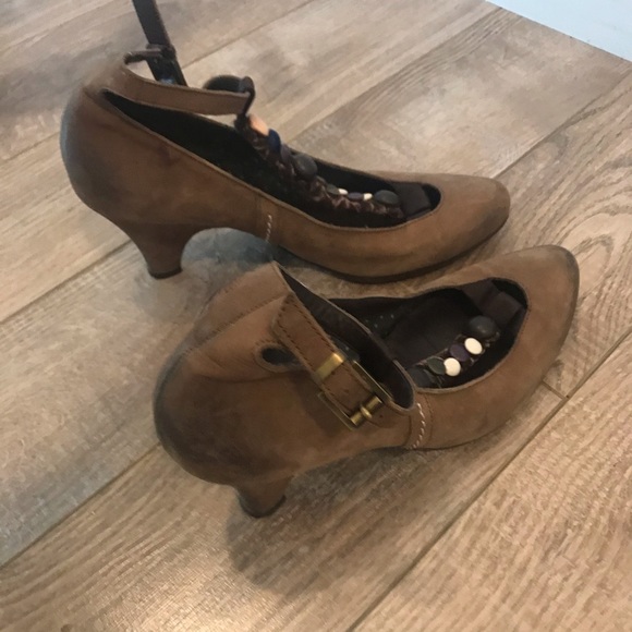 Hugo Boss - Picture 6 of 7